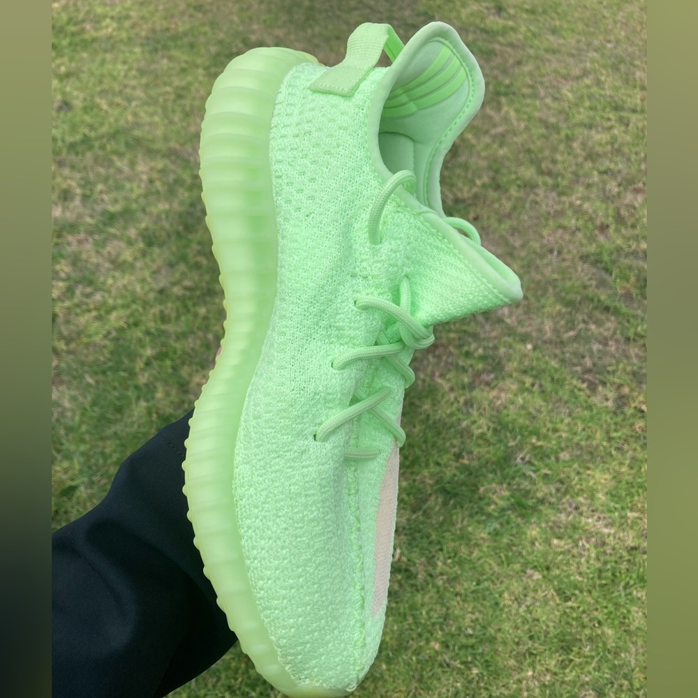 Adidas Yeezy Boost 350 V2 Glow Size M8.5 - EG5293 Barely Used 9.5/10 😮‍💨🔥🔌